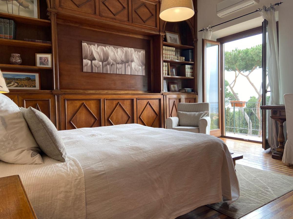 “Casa Amelie” Hotell Grottaferrata Eksteriør bilde